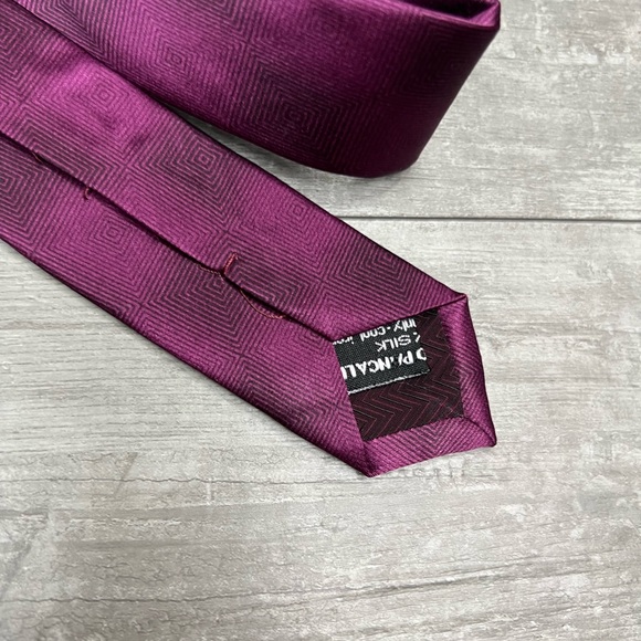 Vitaliano Pancaldi Purple Abstract Pattern Silk Tie - Picture 4 of 6